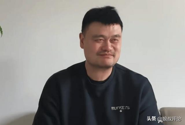 彩客网直播中心-姚明：非常高兴听到王治郅入选FIBA名人堂 从小到大都是追着他成长